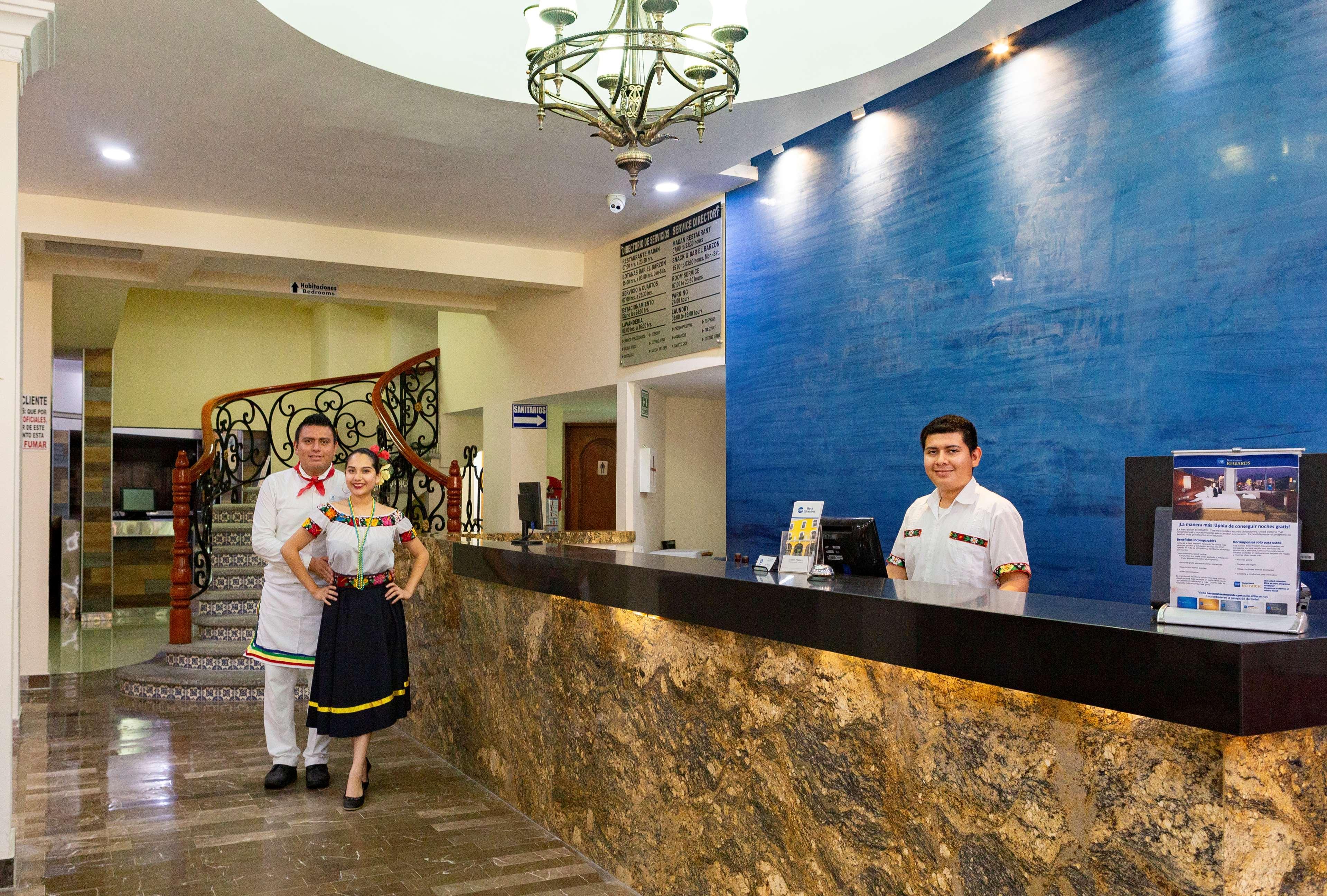 โรงแรมเบสต์ เวสเทิร์น มาดาน วิลลาเฮอโมซา ภายนอก รูปภาพ